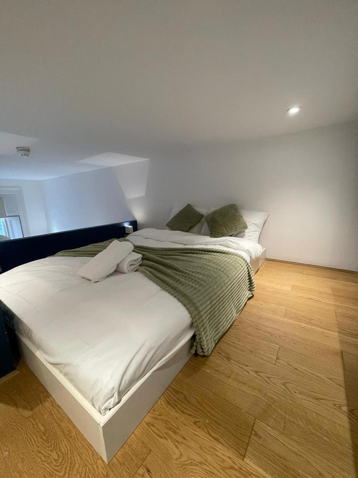 The Chapter- Knightsbridge Suites Лондон Екстер'єр фото