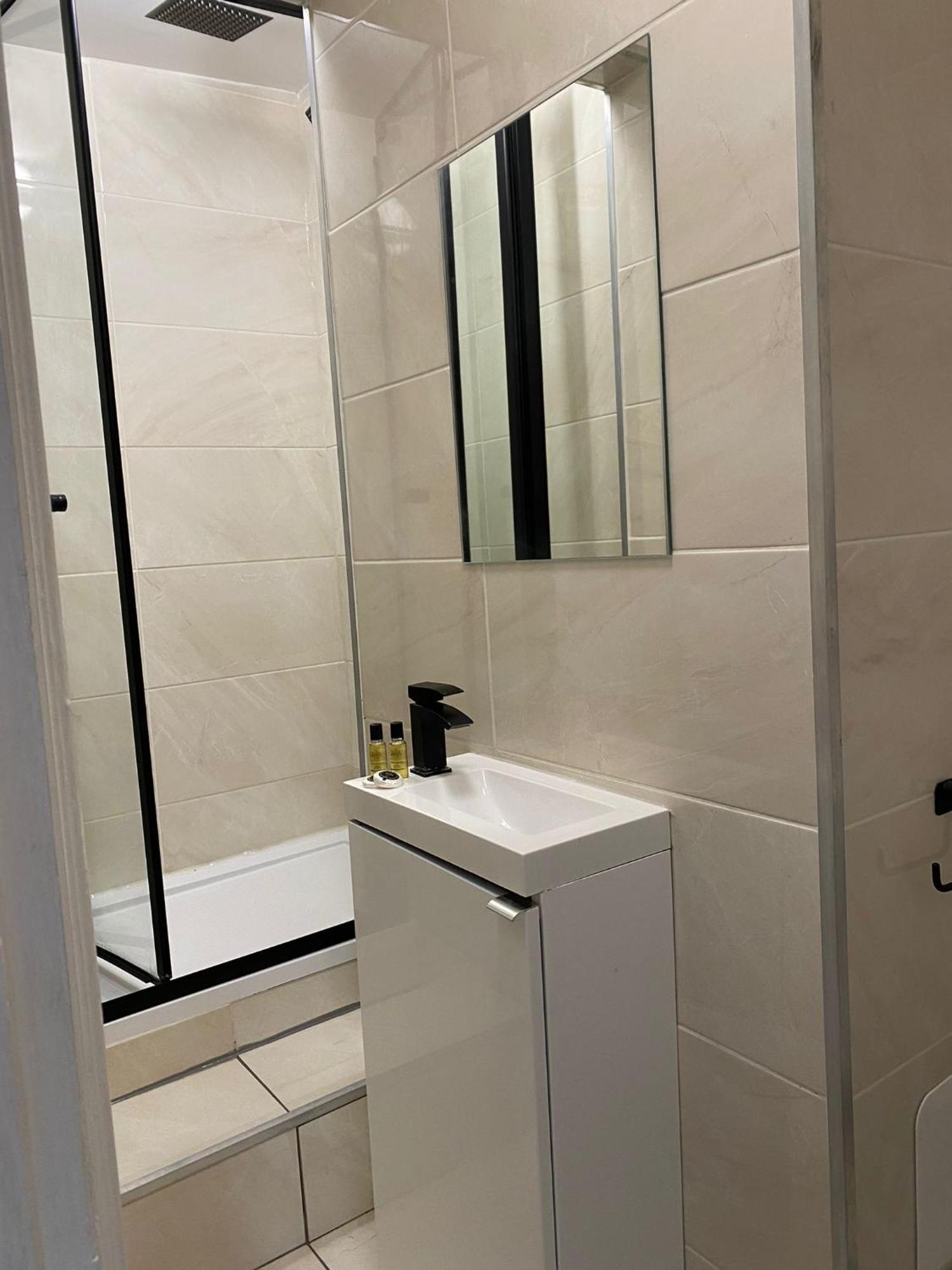 The Chapter- Knightsbridge Suites Лондон Екстер'єр фото